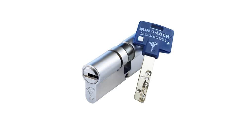 מנעול צילינדר מולטי לוק אינטראקטיב כולל כרטיס נגד שכפול