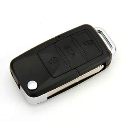 מצלמה נסתרת בשלט רכב