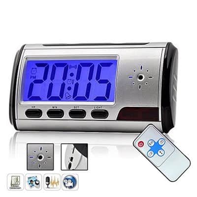 מצלמה נסתרת בשעון מעורר