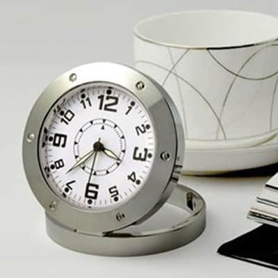 מצלמה נסתרת בשעון