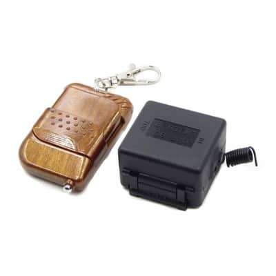 ממסר עם שלט לאינטרקום וקודן